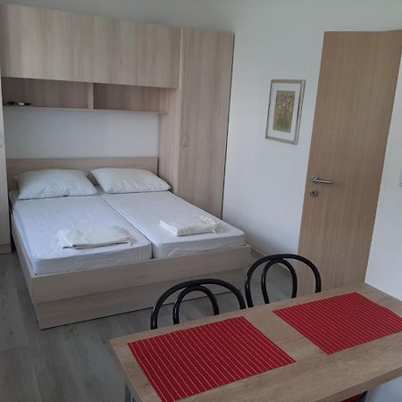 Apartments Medici Zaostrog Eksteriør bilde